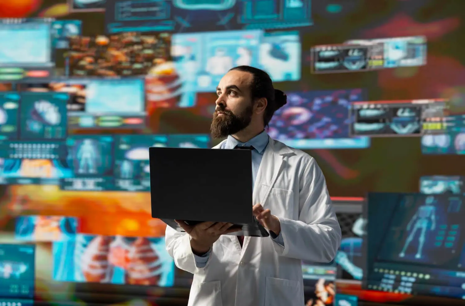 أتمتة برنامج ادارة العيادات الطبية: كيف تقلل الفاقد وتحوّل كل استفسار إلى حجز